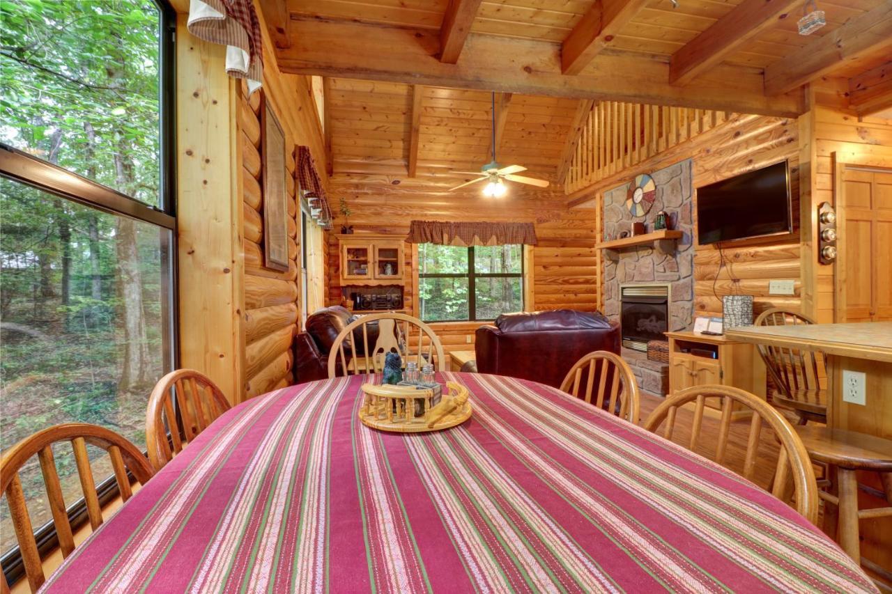 Friendly Bear Cabin พิเจนฟอร์จ ภายนอก รูปภาพ