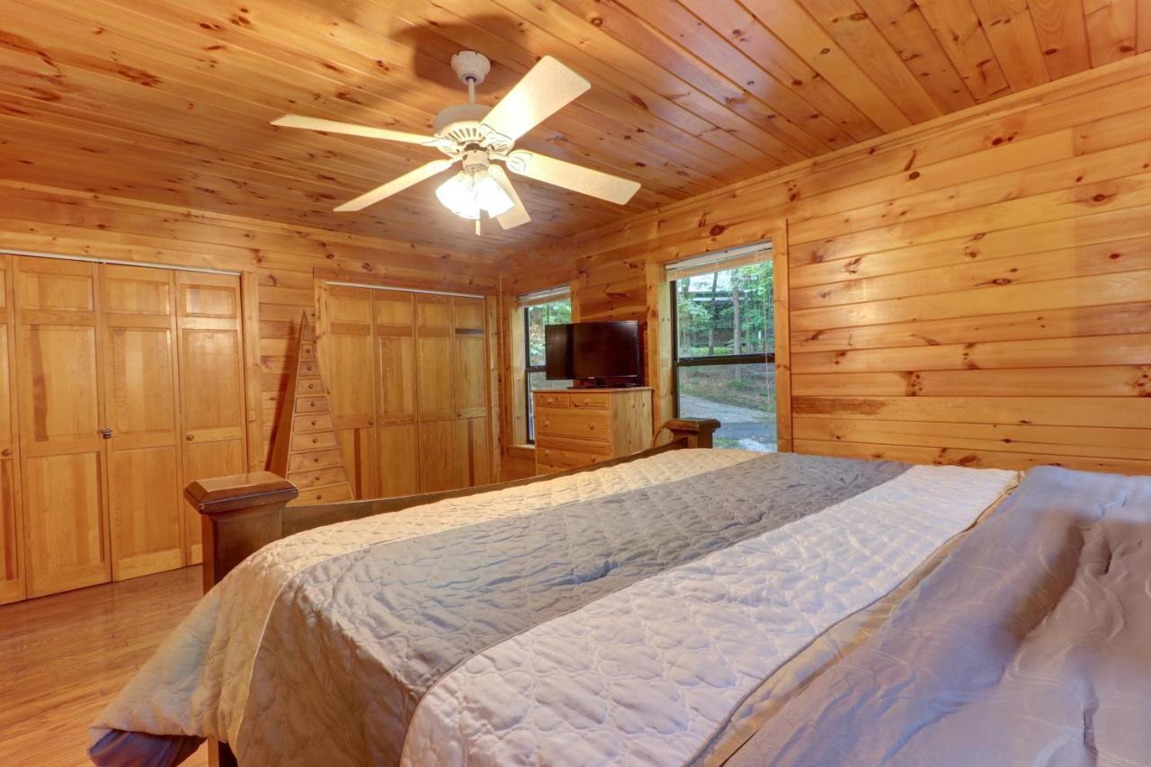 Friendly Bear Cabin พิเจนฟอร์จ ภายนอก รูปภาพ